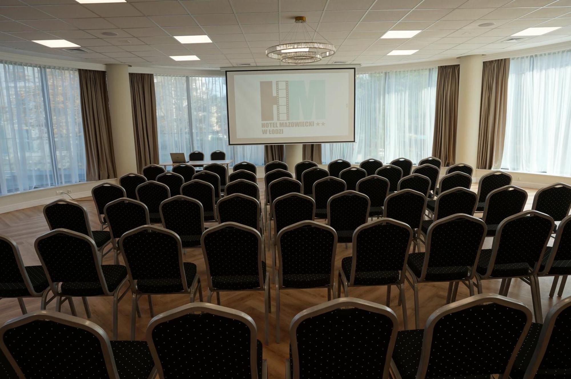 Hotel Mazowiecki Lodz Экстерьер фото